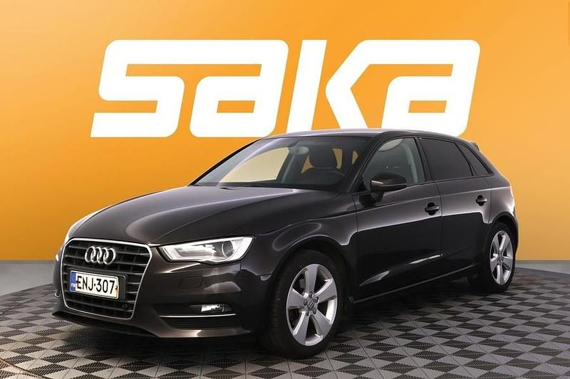 Käytetty Audi A3 Sportback Business 125 HP (91 kW) 2015 Viistoperä