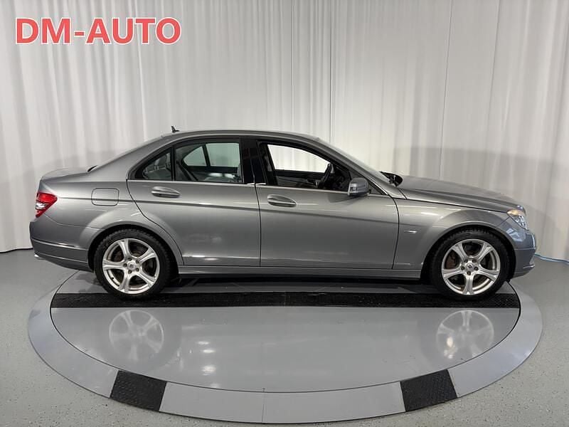 Käytetty Mercedes C350 Avantgarde 224 HP (164 kW) 2010 Harmaa Sedan