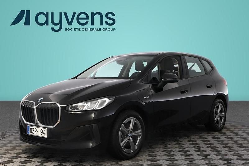 Käytetty BMW 225 Active Tourer 245 HP (180 kW) 2023 Musta Tila-auto