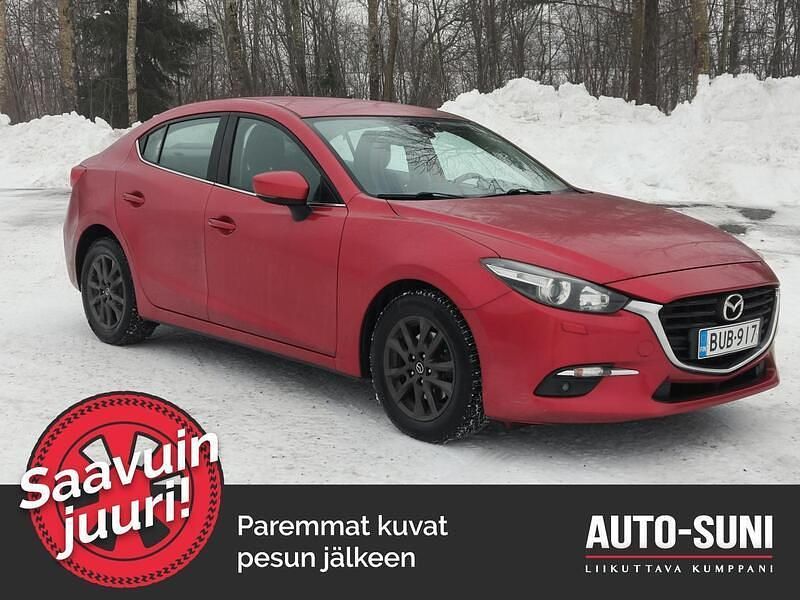 Käytetty Mazda 3 Touring 120 HP (88 kW) 2017 Punainen Sedan