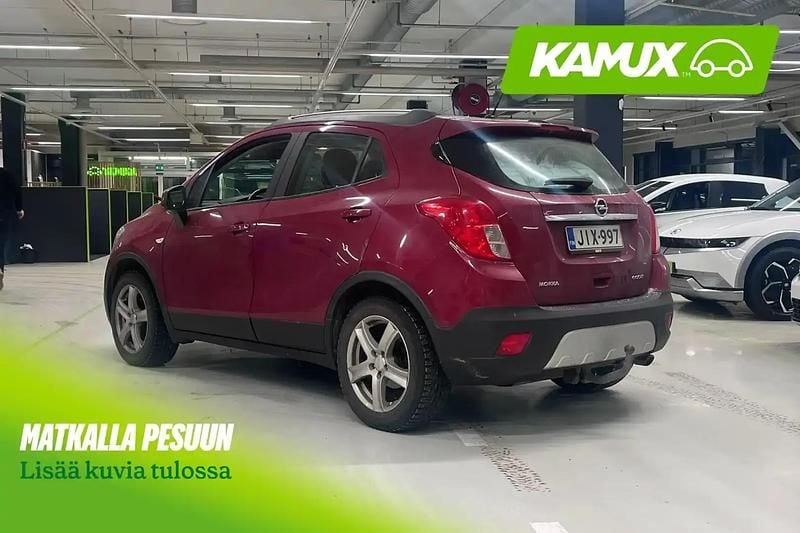Käytetty Opel Mokka Enjoy 131 HP (96 kW) 2013 Punainen Katumaasturi