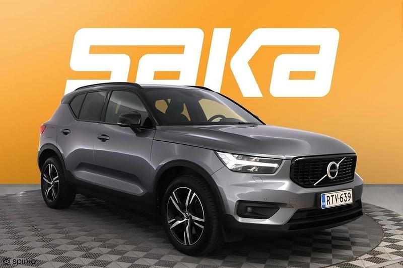 Käytetty 2018 Volvo XC40 Business Edition Katumaasturi | 22 990 € (Kallis) - Kuva 1/3