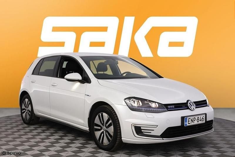 Käytetty 2015 VW Golf VII GTE Viistoperä | 13 990 € (Perustarjous) - Kuva 1/3
