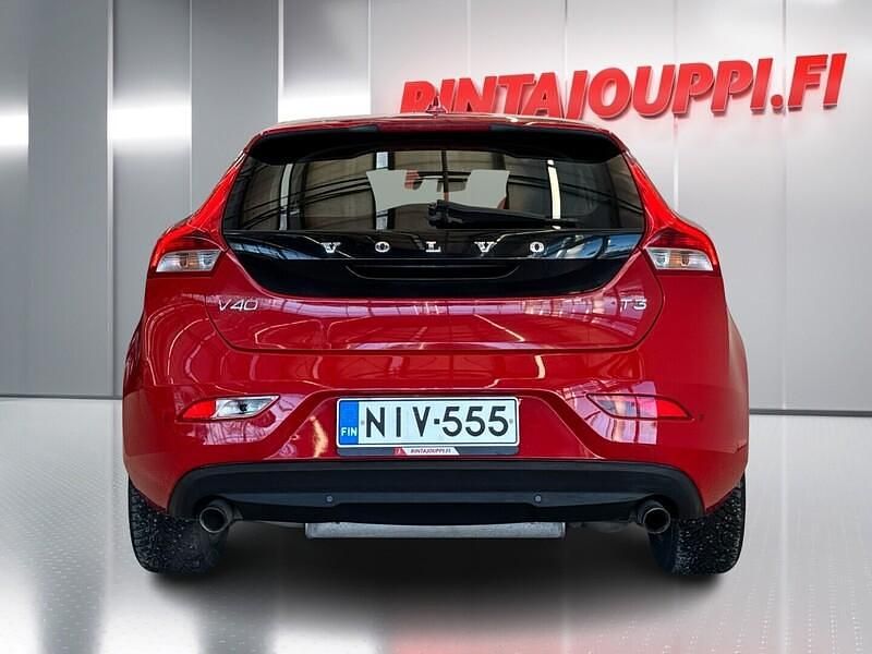 Käytetty Volvo V40 Business Edition 150 HP (110 kW) 2013 Viistoperä