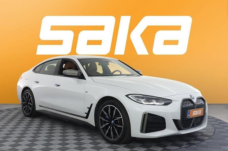 Käytetty 2024 BMW i4 Sedan | 53 880 € (Perustarjous) - Kuva 1/3
