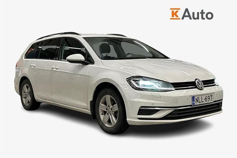 Käytetty VW Golf VII Comfortline 116 HP (85 kW) 2019 Farmari