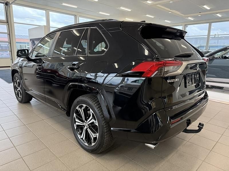 Käytetty Suzuki Across GLX 306 HP (225 kW) 2020 Katumaasturi