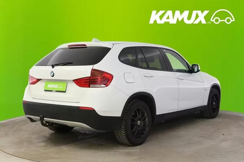 Käytetty BMW X1 143 HP (105 kW) 2010 Valkoinen Katumaasturi