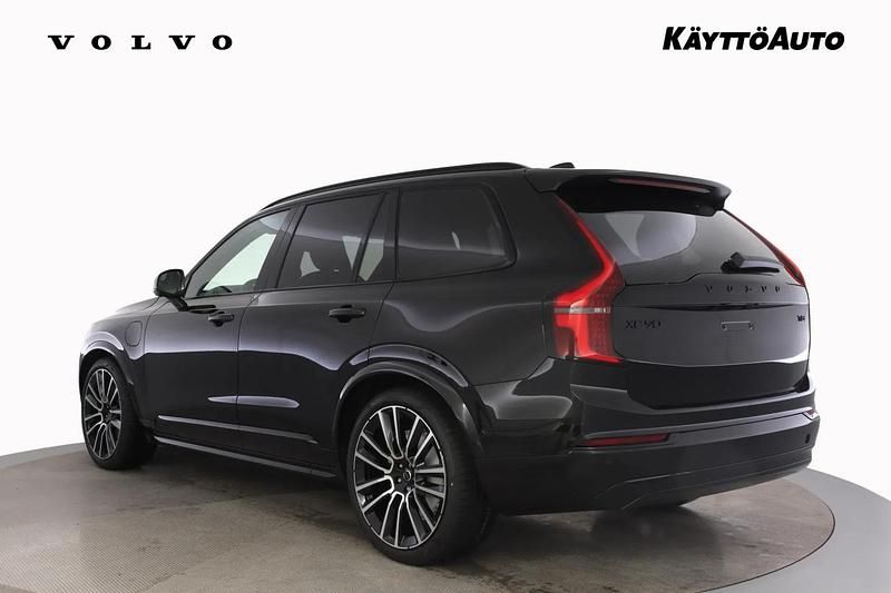 Uusi Volvo XC90 Performance 455 HP (334 kW) 2026 Onyx black met Katumaasturi