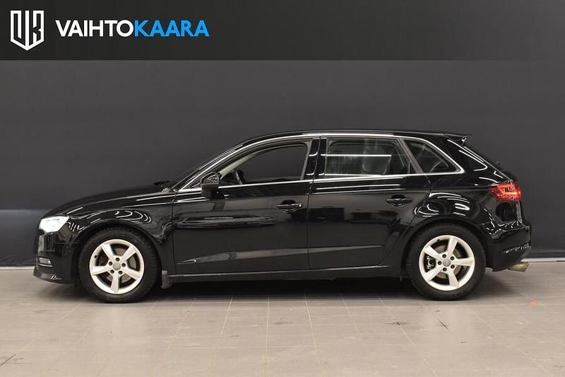 Käytetty Audi A3 Sportback Business 122 HP (89 kW) 2014 Viistoperä