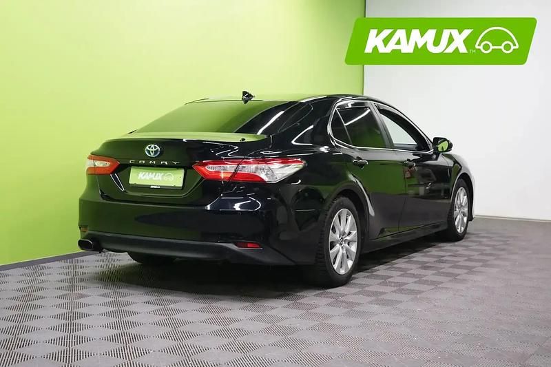 Käytetty Toyota Camry Business Edition 178 HP (130 kW) 2020 Musta Sedan