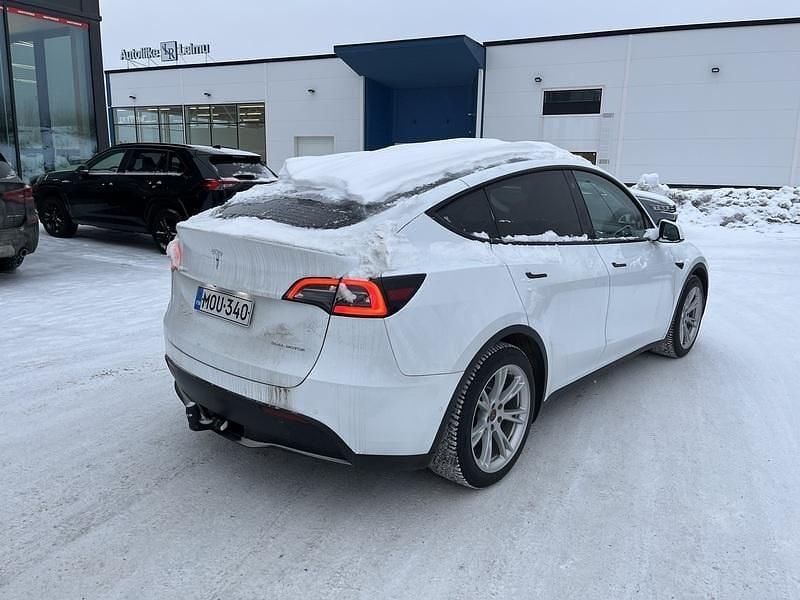 Käytetty Tesla Model Y 258 kW (351 HP) 2022 Katumaasturi