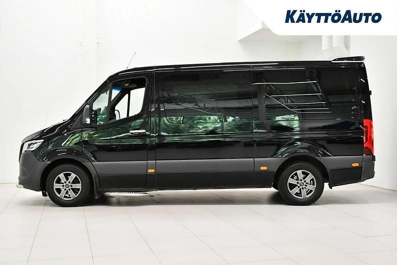 Käytetty Mercedes Sprinter 163 HP (119 kW) 2019 Musta Van