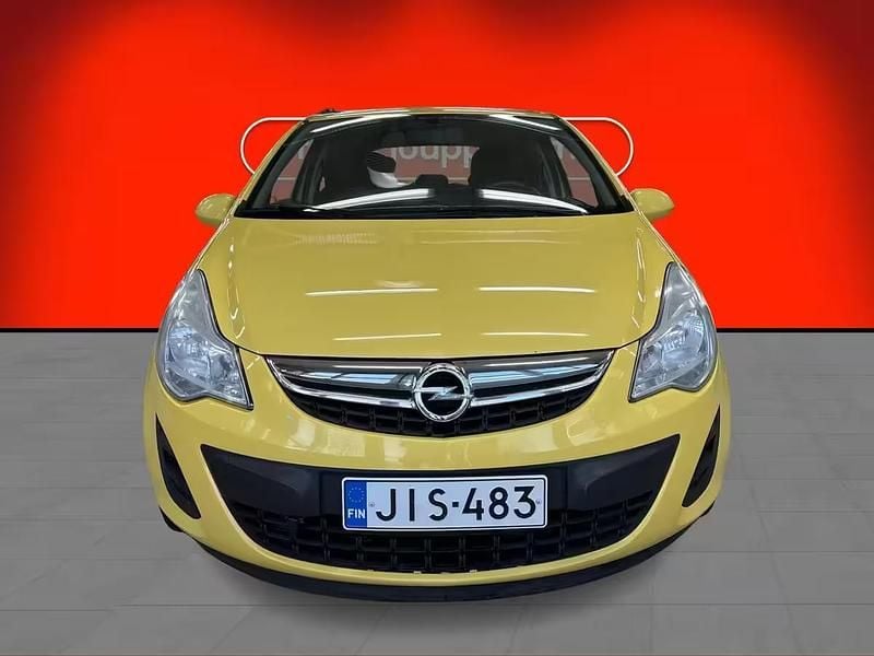 Käytetty Opel Corsa Enjoy 95 HP (69 kW) 2012 Viistoperä