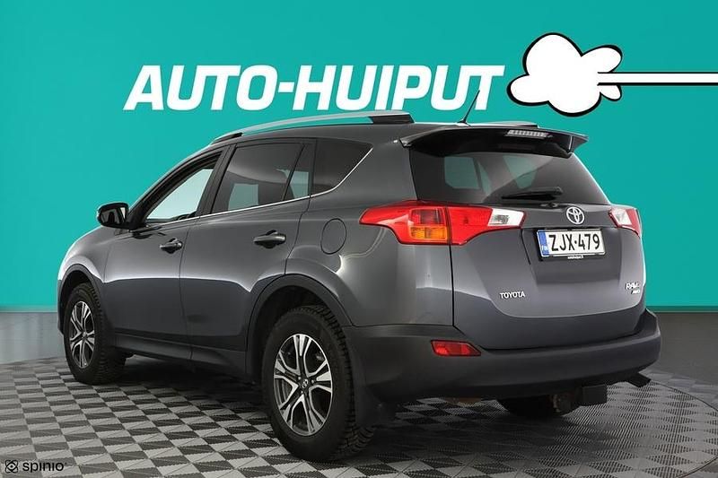 Käytetty Toyota RAV4 Active 150 HP (110 kW) 2013 Katumaasturi