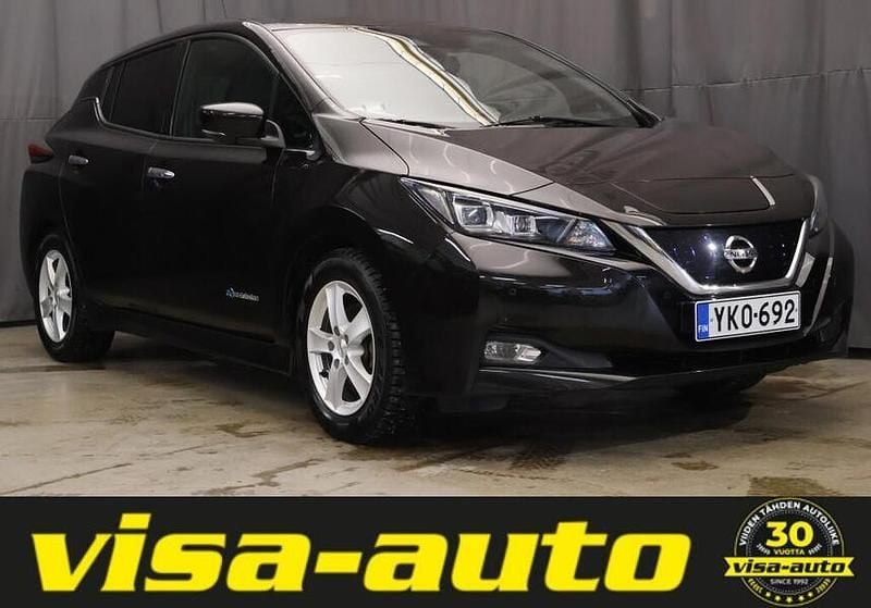 Käytetty Nissan Leaf 360º 110 kW (150 HP) 2018 Musta Viistoperä