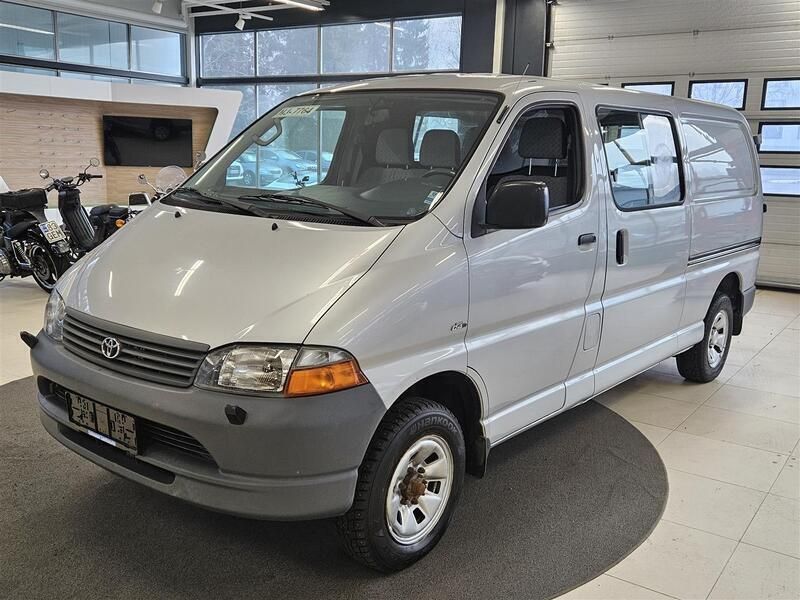 Käytetty 2006 Toyota HiAce Van | 17 990 € (Kallis) - Kuva 1/4