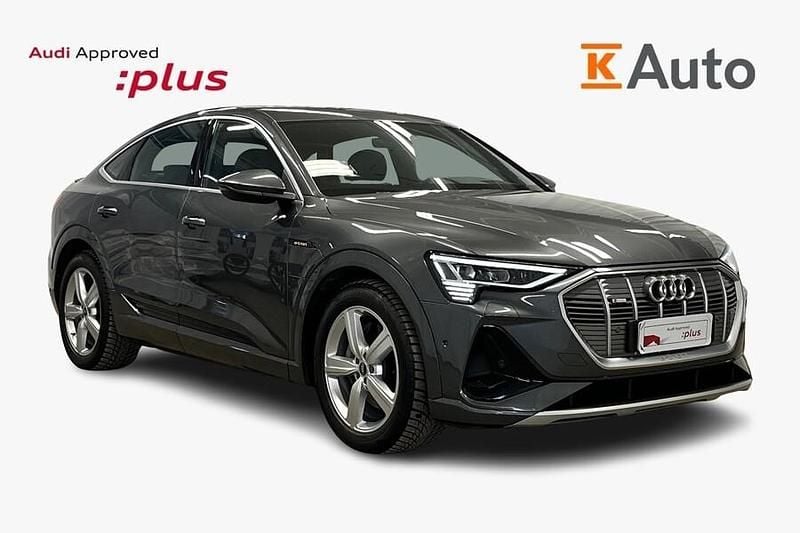 Käytetty Audi e-tron Sportback S-Line 300 kW (408 HP) 2022 Harmaa Katumaasturi