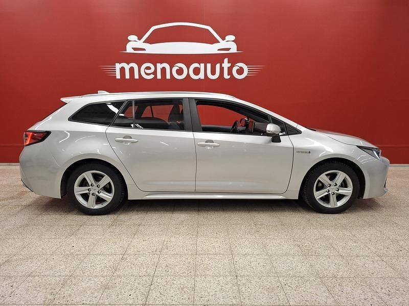 Käytetty Toyota Corolla Active 122 HP (89 kW) 2021 Farmari
