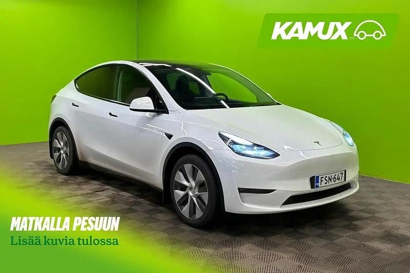Käytetty Tesla Model Y 258 kW (351 HP) 2022 Valkoinen Katumaasturi