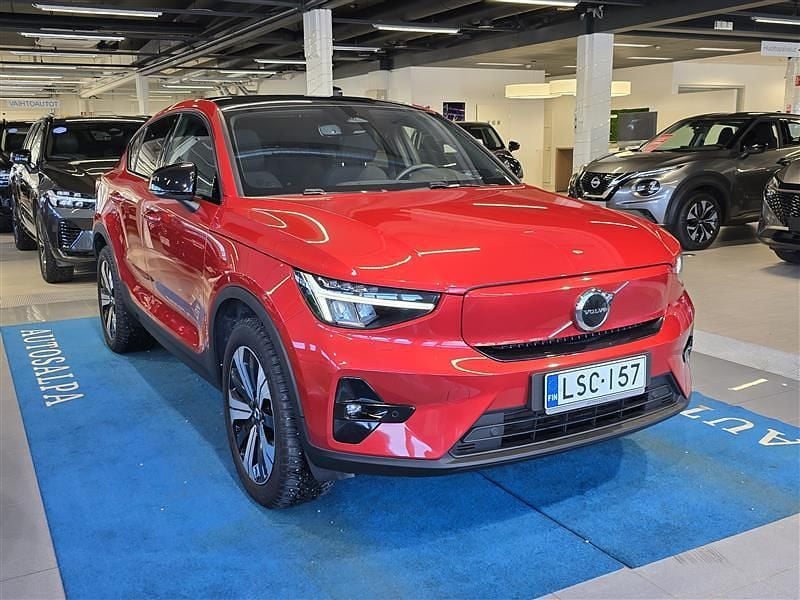 Käytetty Volvo C40 Plus 300 kW (408 HP) 2023 Katumaasturi