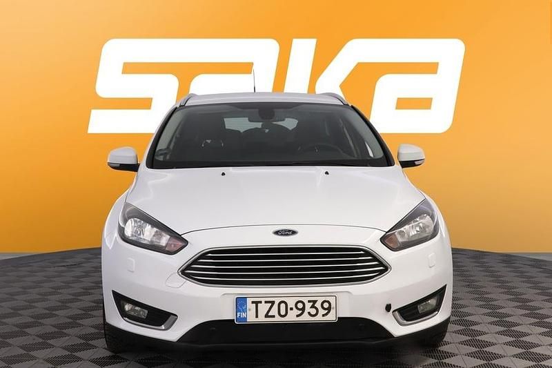 Käytetty Ford Focus Titanium 120 HP (88 kW) 2015 Farmari