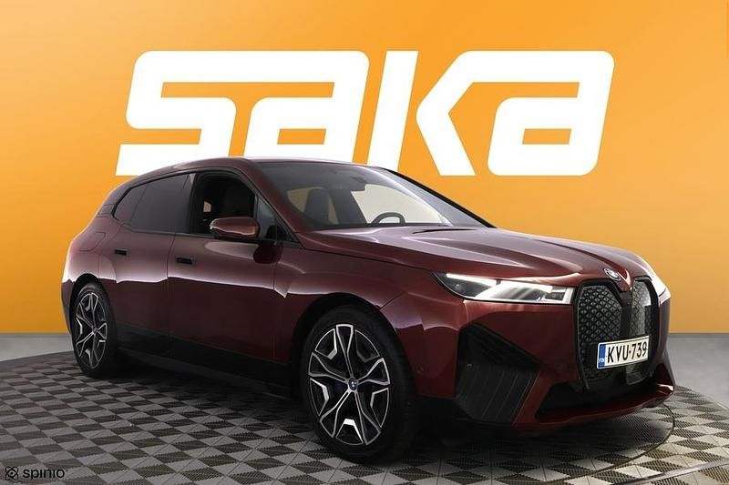 Käytetty 2022 BMW iX Sport Line Katumaasturi | 46 800 € (Hyvä tarjous) - Kuva 1/3
