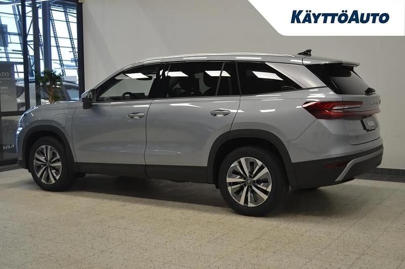 Uusi Skoda Kodiaq Selection 204 HP (150 kW) 2026 Smokey diamond, met Katumaasturi