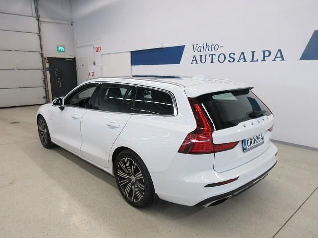 Käytetty Volvo V60 Inscription 431 HP (317 kW) 2019 Valkoinen Farmari