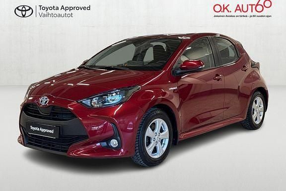 Punainen Käytetty 2021 Toyota Yaris Active Viistoperä | 19 290 € (Perustarjous) - Kuva 1/4