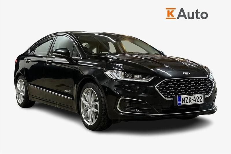 Musta Käytetty 2019 Ford Mondeo Vignale Sedan | 19 900 € (Perustarjous) - Kuva 1/3