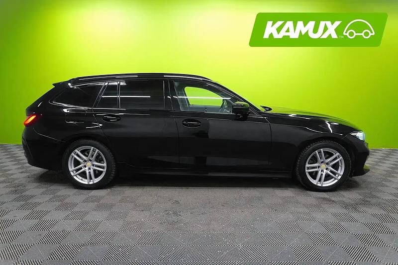 Käytetty BMW 320e Shadowline 190 HP (139 kW) 2023 Musta Farmari