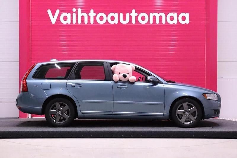 Käytetty Volvo V50 Momentum 136 HP (100 kW) 2008 Farmari