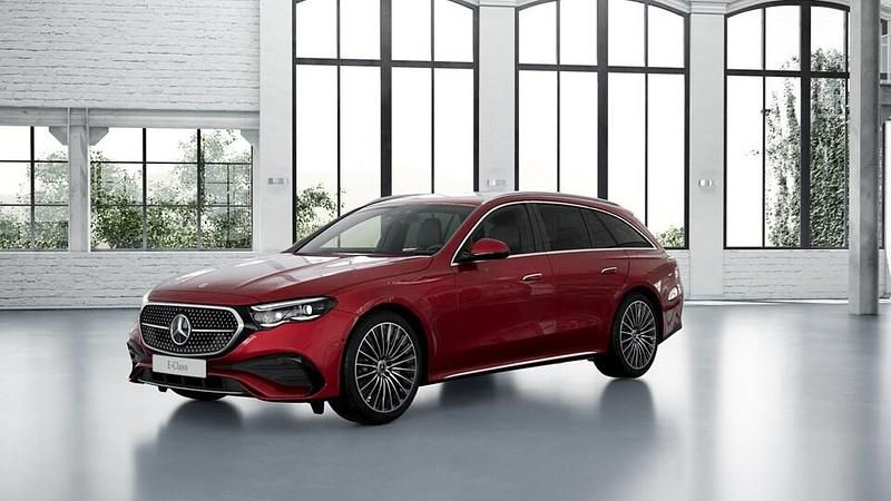 Punainen Käytetty 2025 Mercedes E300 AMG Farmari | 66 900 € - Kuva 1/4