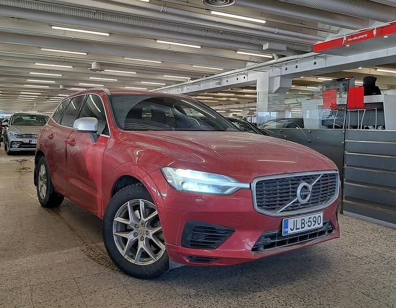 Punainen Käytetty 2018 Volvo XC60 R-Design Katumaasturi | 24 480 € (Hyvä tarjous) - Kuva 1/4