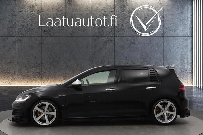 Käytetty VW Golf VII GTI 230 HP (169 kW) 2018 Viistoperä