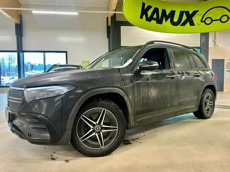 Käytetty Mercedes EQB300 Business 167 kW (228 HP) 2023 Musta Katumaasturi