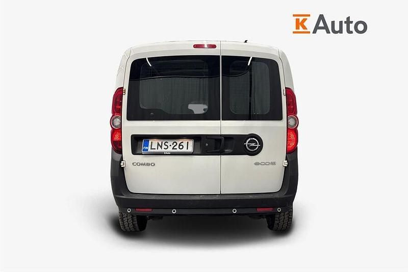 Käytetty Opel Combo 95 HP (69 kW) 2017 Valkoinen Van