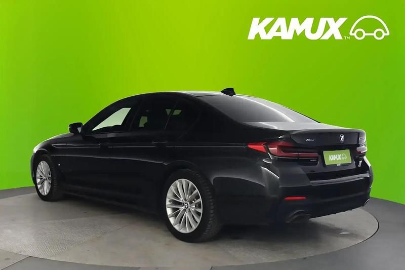Käytetty BMW 530e M Sport 292 HP (214 kW) 2021 Musta Sedan