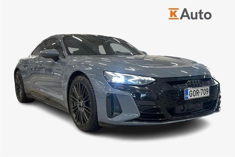 Käytetty Audi e-tron GT quattro Sport 350 kW (476 HP) 2021 Met. harmaa Sedan