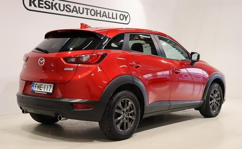 Käytetty Mazda CX-3 Touring 120 HP (88 kW) 2018 Punainen Katumaasturi