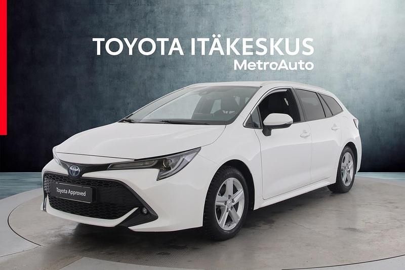 Valkoinen Käytetty 2023 Toyota Corolla Edition Farmari | 26 790 € (Perustarjous) - Kuva 1/4