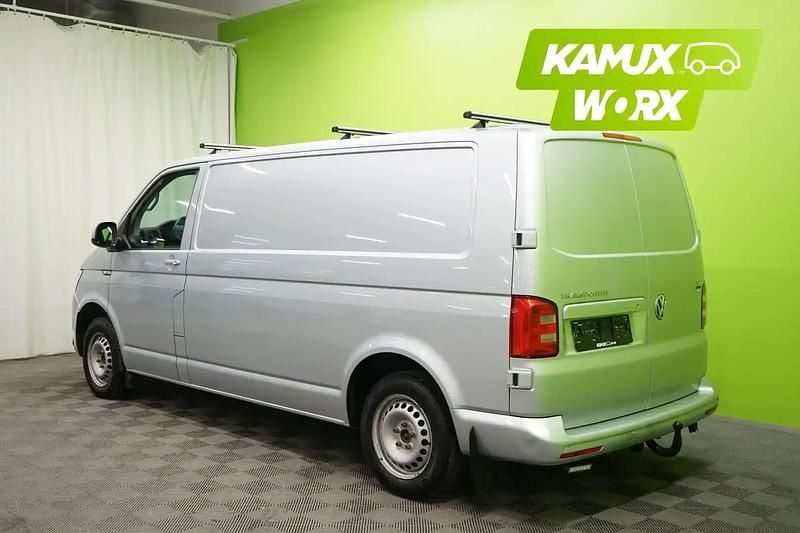 Käytetty VW T6 150 HP (110 kW) 2017 Hopea / harmaa Van