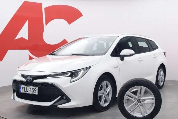 040 valkoinen Käytetty 2022 Toyota Corolla Active Farmari | 22 590 € (Hyvä tarjous) - Kuva 1/4