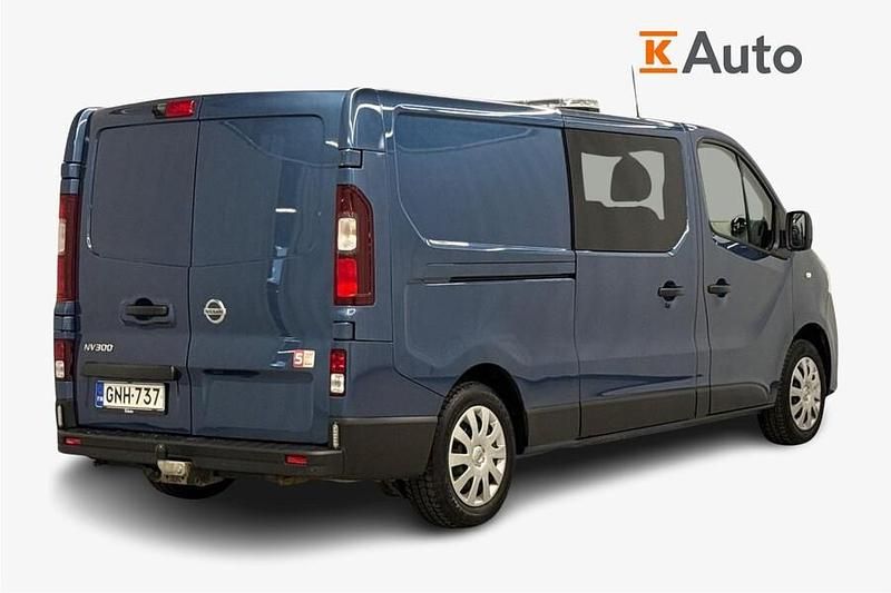 Käytetty Nissan NV300 125 HP (91 kW) 2019 Sininen Van