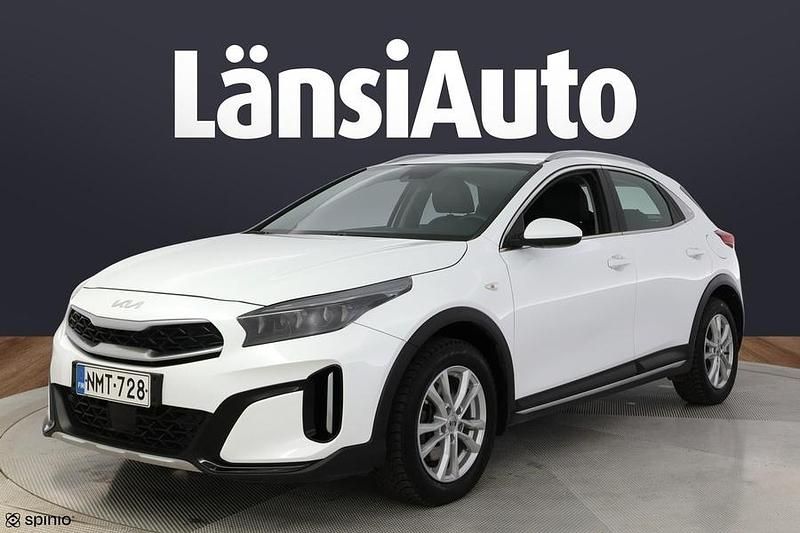 Käytetty 2023 Kia XCeed EX Katumaasturi | 24 990 € (Perustarjous) - Kuva 1/1