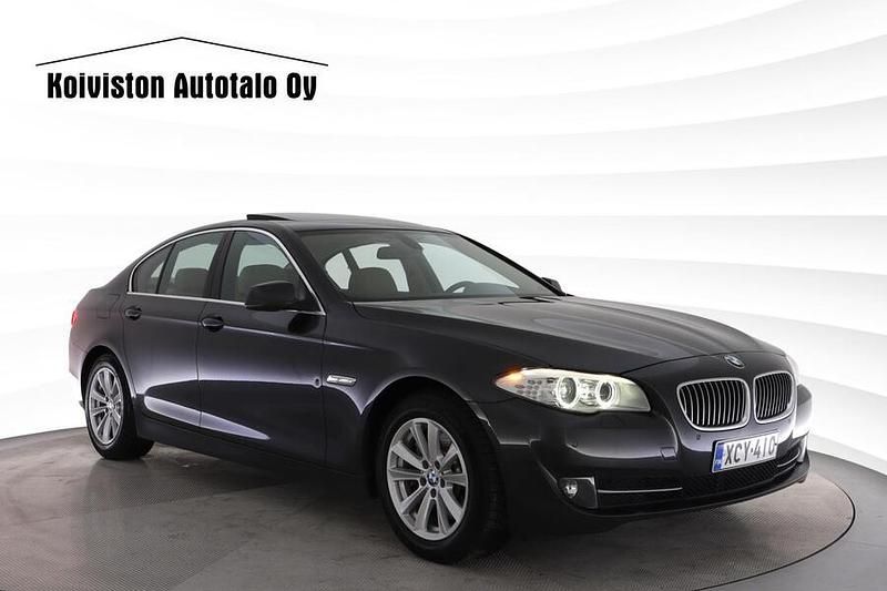 Käytetty BMW 323 258 HP (189 kW) 2011 Sedan