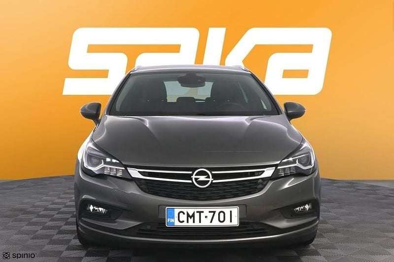 Käytetty Opel Astra Innovation 105 HP (77 kW) 2019 Farmari