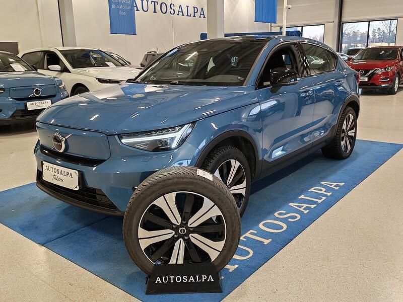 Käytetty Volvo C40 Plus 300 kW (408 HP) 2023 Sininen Katumaasturi