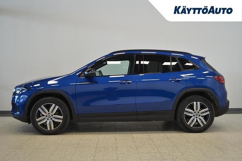 Uusi Mercedes EQA300 Business 167 kW (228 HP) 2025 Spektrinsininen Katumaasturi